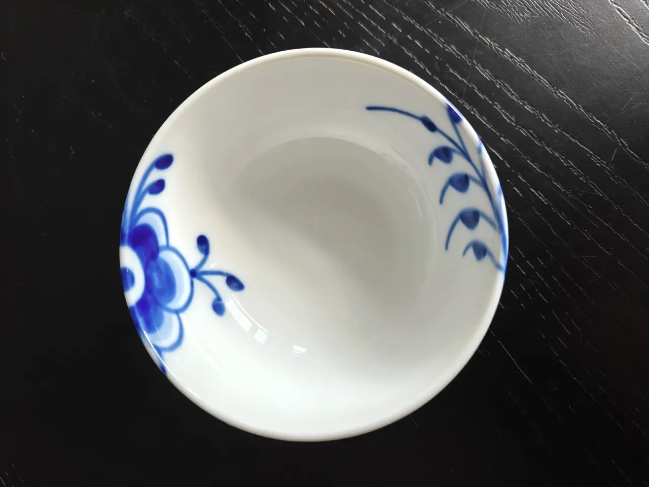 Billede 4 - Royal Copenhagen Blå Mega Riflet skål 11 cm / 24 c