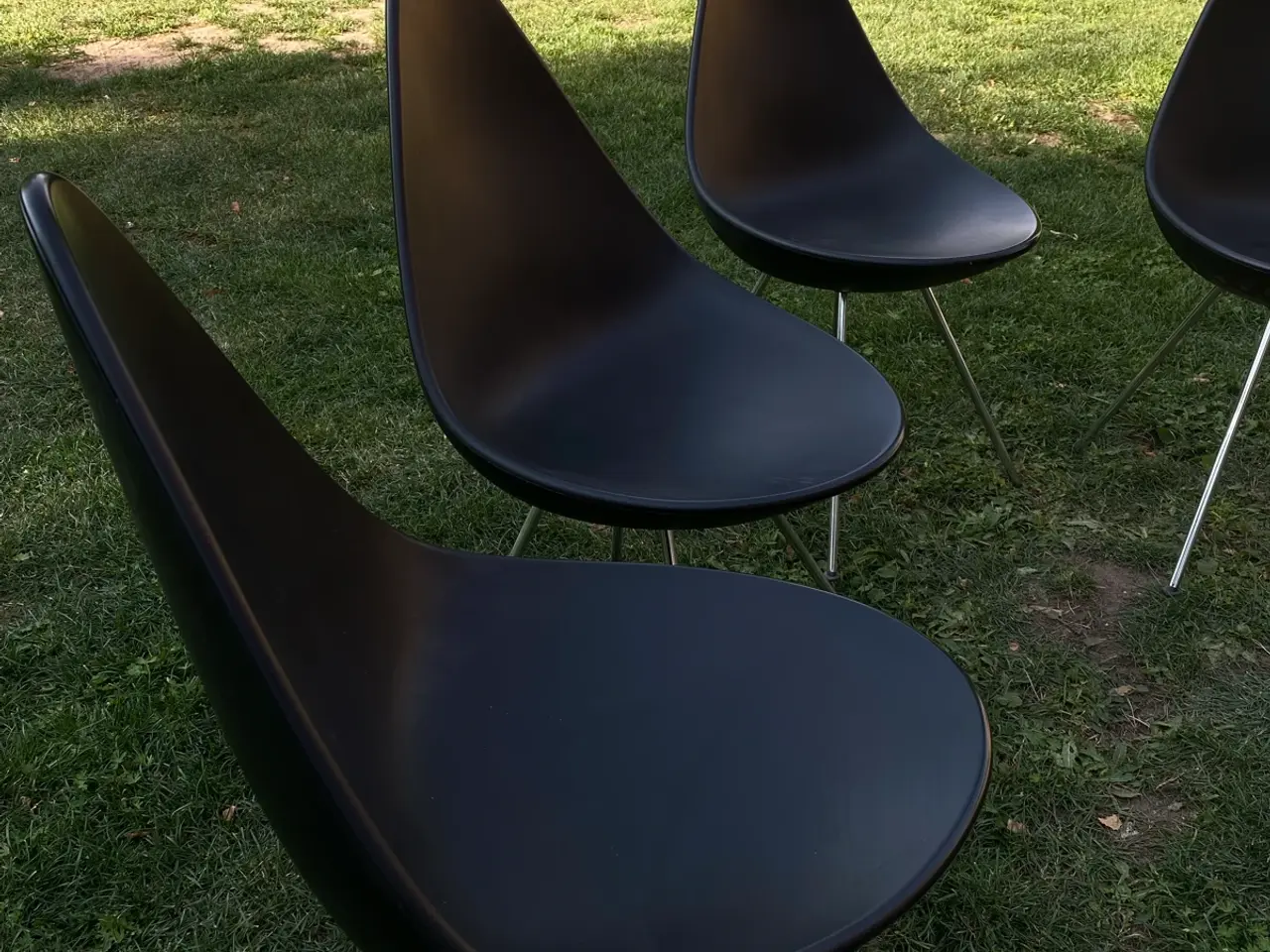 Billede 3 - Fritz Hansen Dråben af Arne Jacobsen