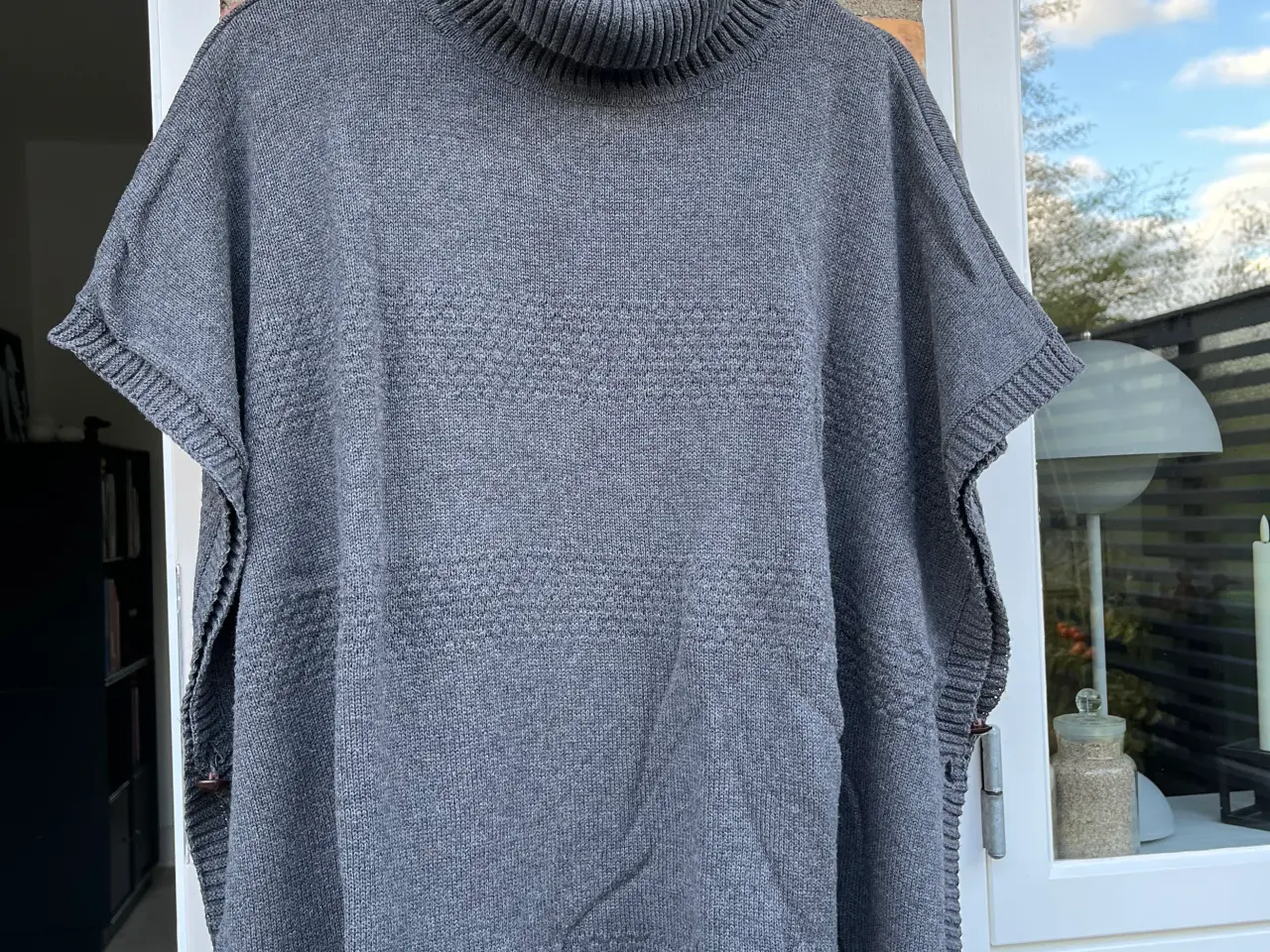 Billede 1 - Sweater