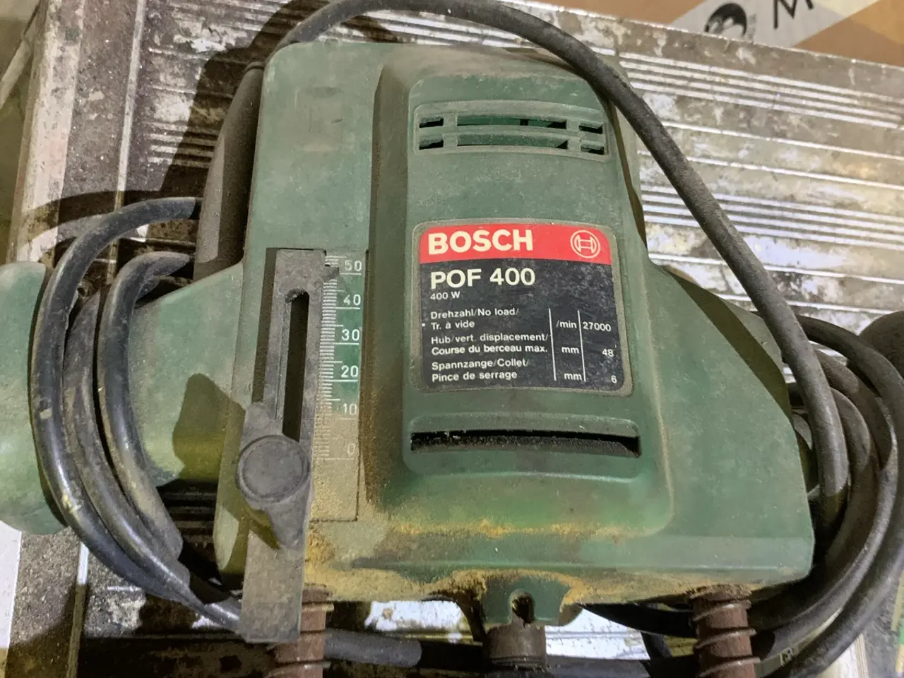 Billede 1 - Bosch overfræser og fræsejern