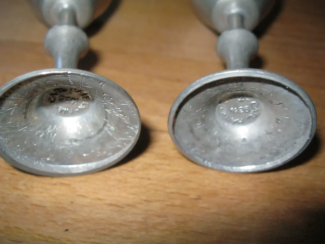 Billede 2 - 2 tin snapsebægre Carl Jensen 9 cm