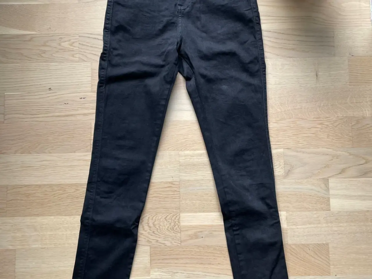 Billede 1 - Dr. Denim sorte bukser