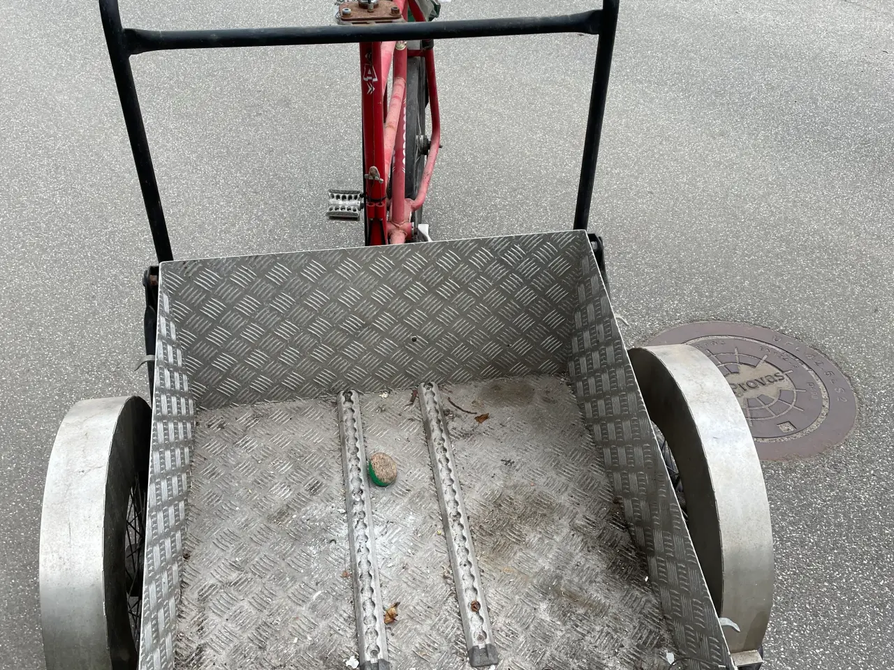 Billede 2 - Ældre Budcykel alt virker på den ,