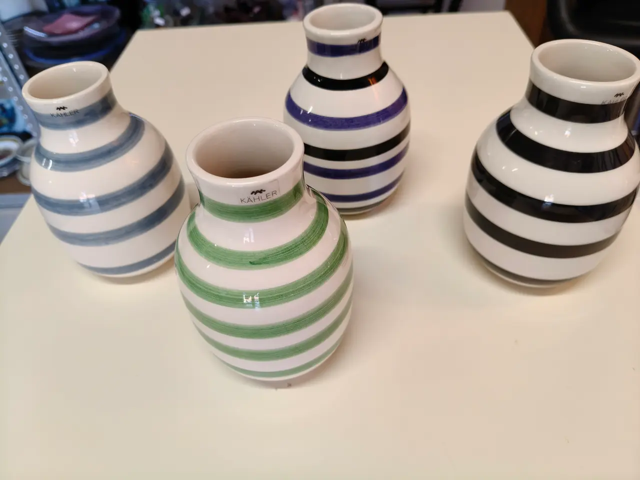 Billede 2 - kähler farvede vaser 13 cm uden skader.
