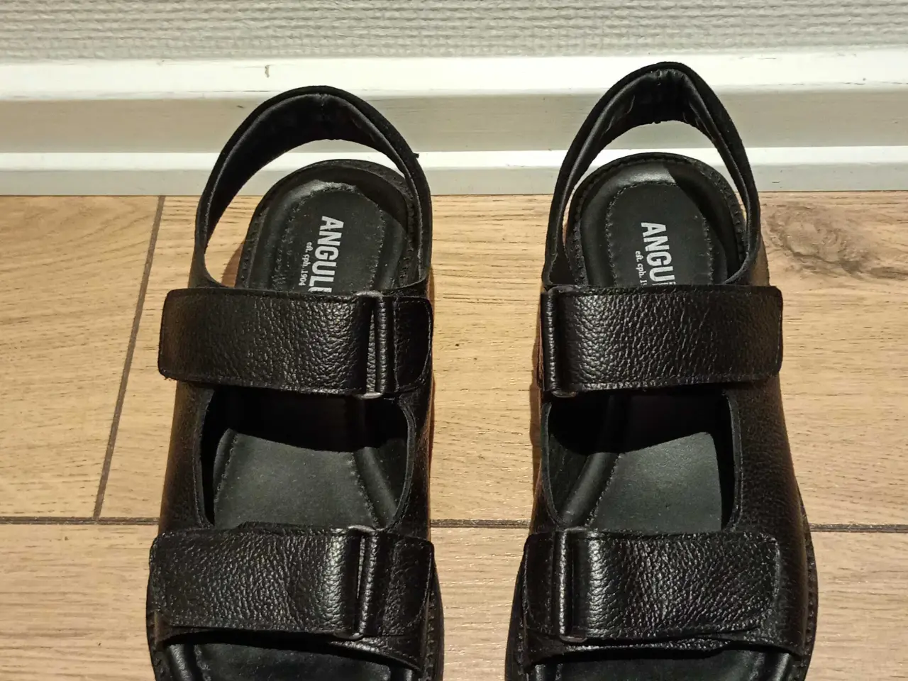 Billede 1 - Damesandaler med Velcro, ANGULUS, skind, str. 36.