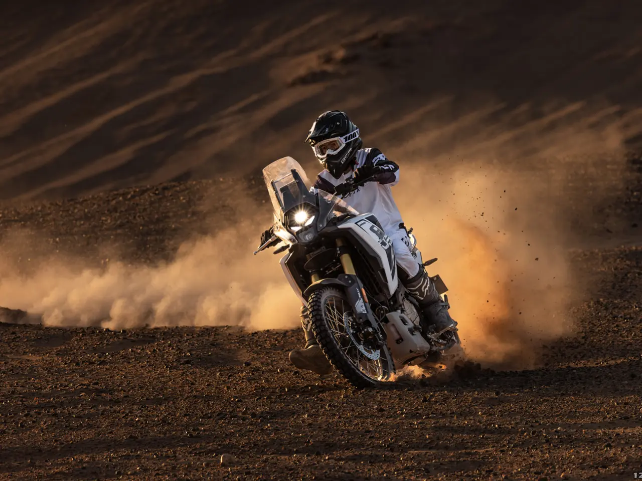 Billede 16 - Voge DS 800 Rally