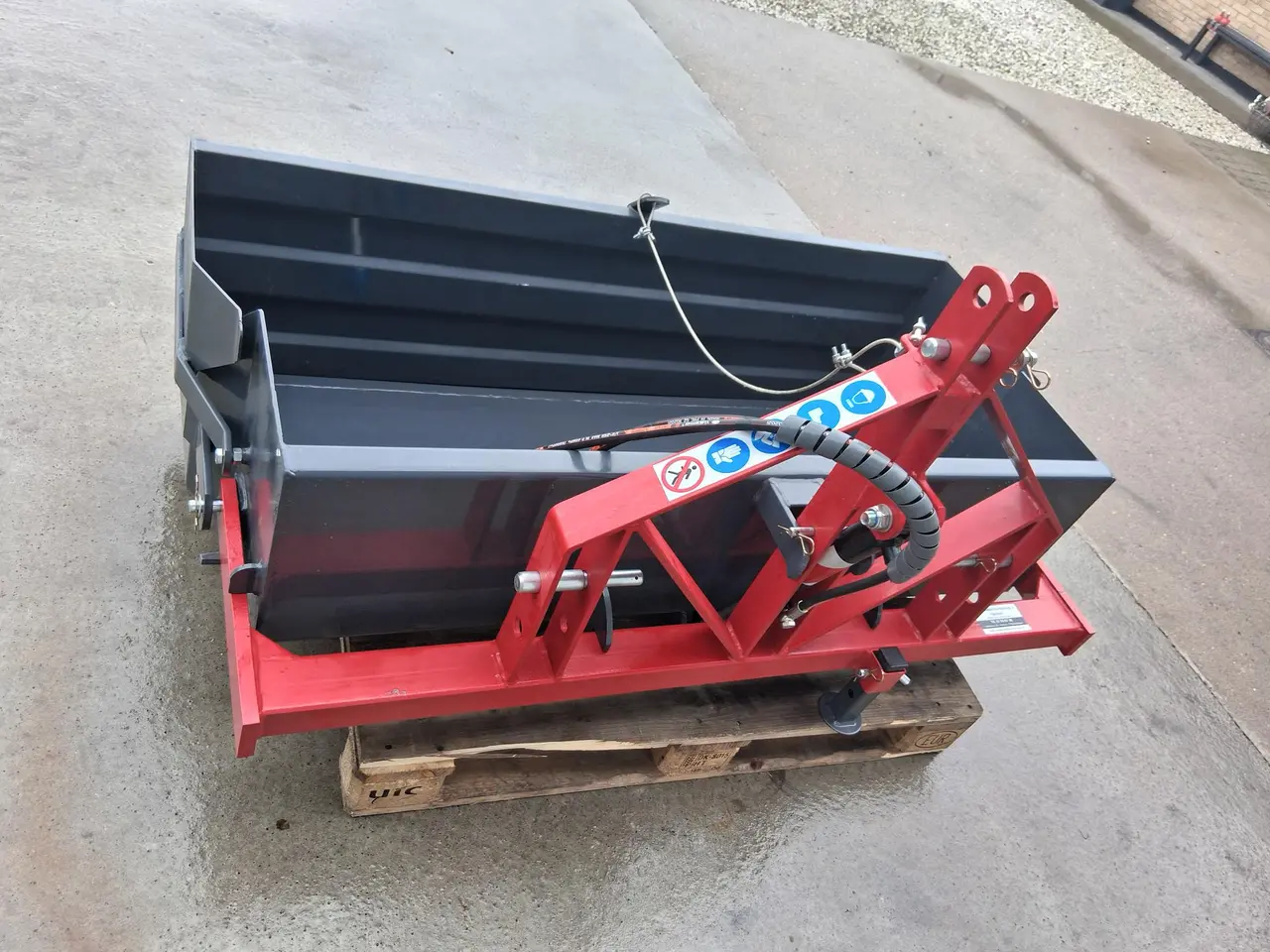 Billede 4 - Bagtipskovl 160 cm Hydraulisk tip med bagdør