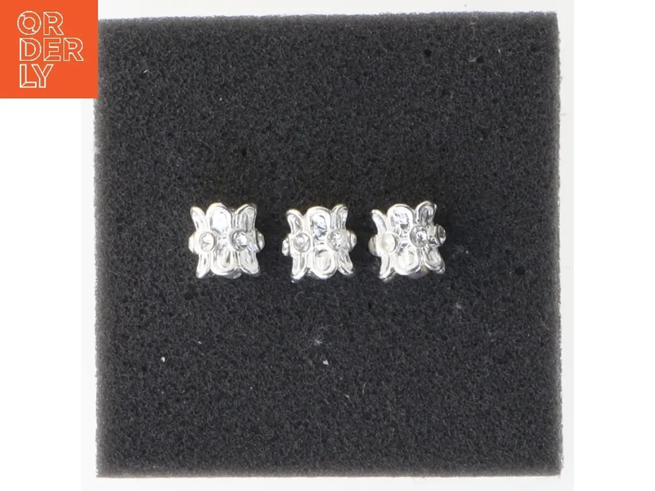 Billede 1 - Rhinestones blomster perler (str. 1 cm)