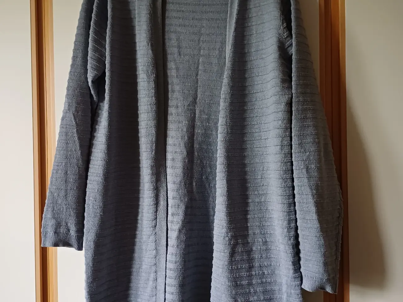 Billede 6 - Cardigans og trøje str. M/L
