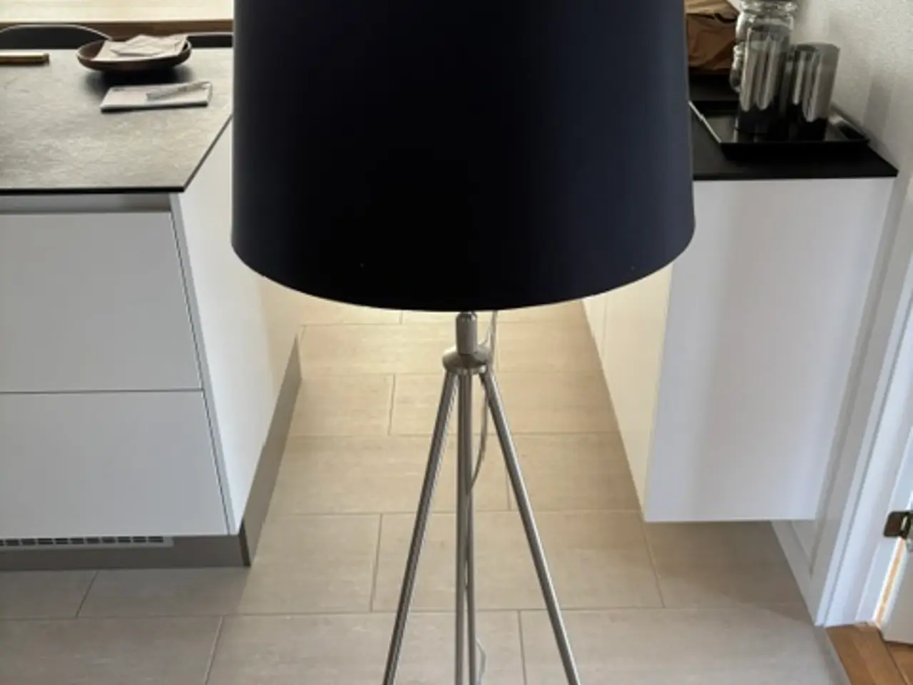 Billede 1 - Lampe børstet stål m.skærm