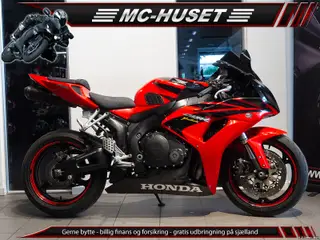 Honda CBR 1000 RR Fireblade