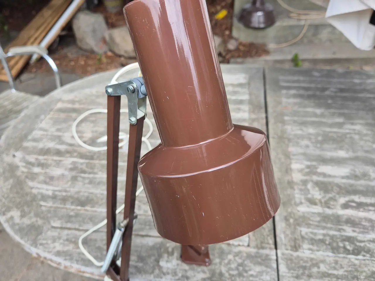 Billede 3 - Fin brun arkitektlampe med vægbeslag 