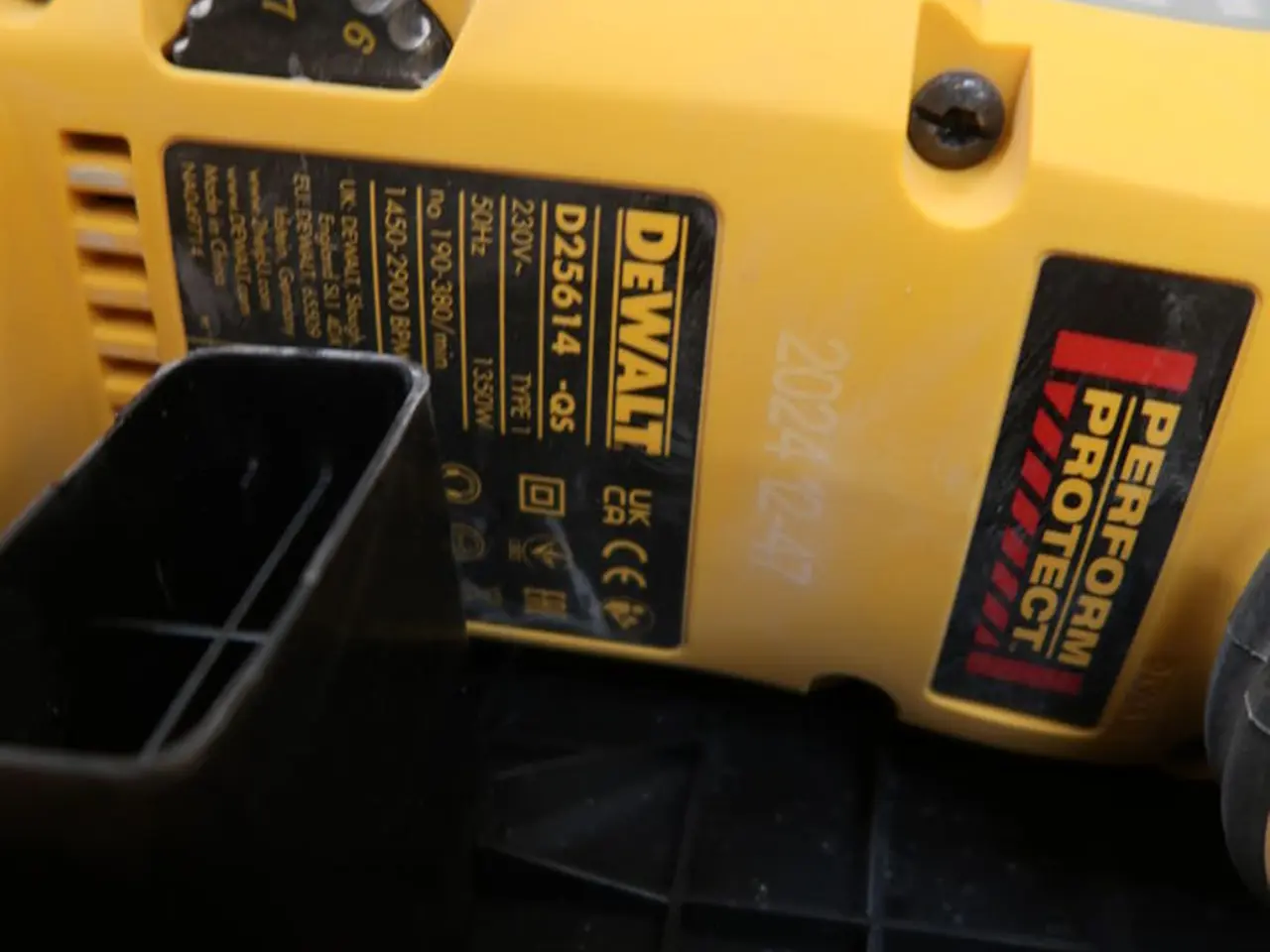 Billede 2 - Kombihammer DEWALT D25614-QS