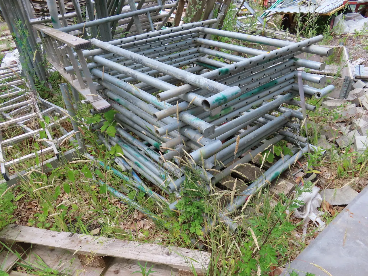 Billede 1 - Palle med stilladsdele JUMBO