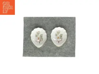 Små skåle med blomstermønster (2 stk.) fra Ukendt (str. LB:10x8,5cm)