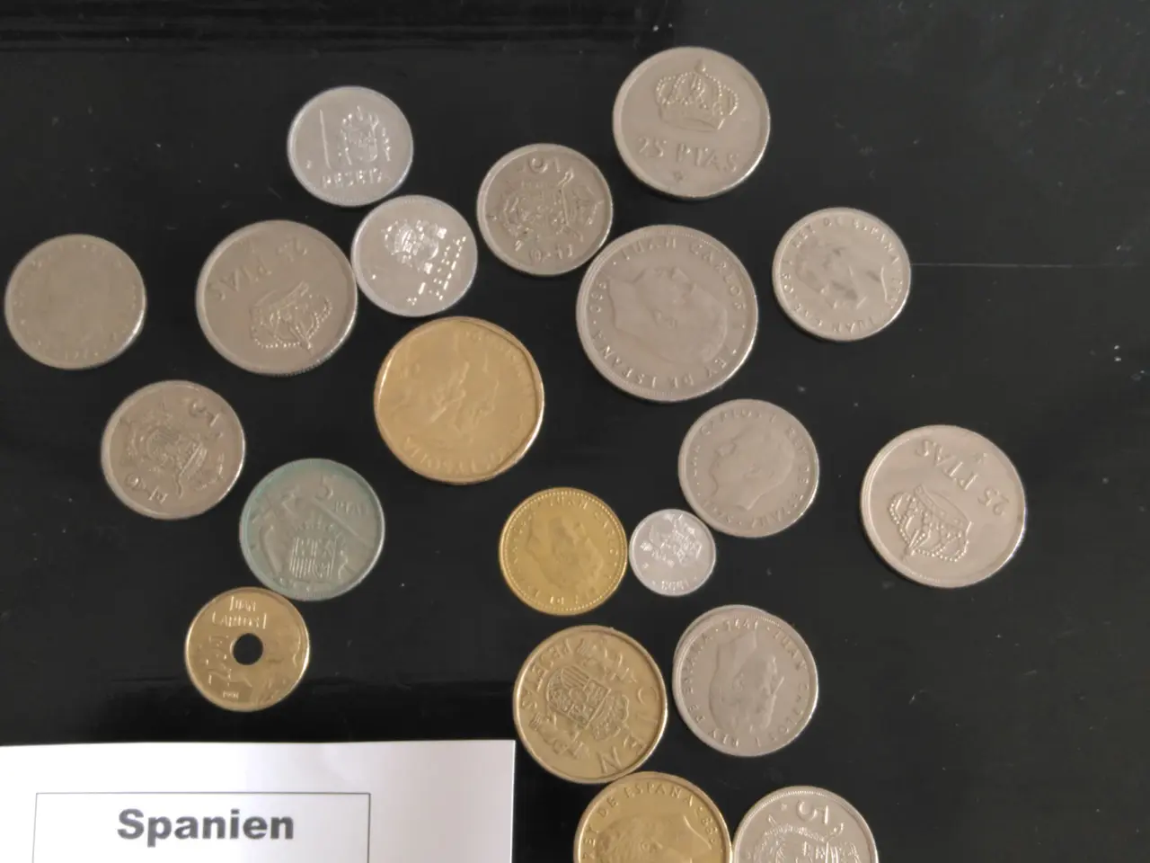 Billede 5 - 105 Mønter & 3 pengesedler udenlandske