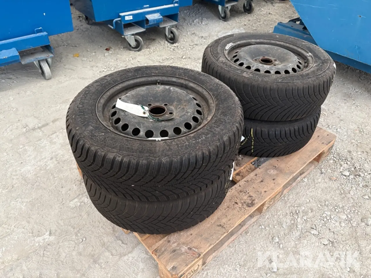 Billede 1 - Dæk Continental/Hankook 215/60R16 - 4 styk