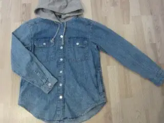 Str. XS, blød cowboyskjorte m. hætte