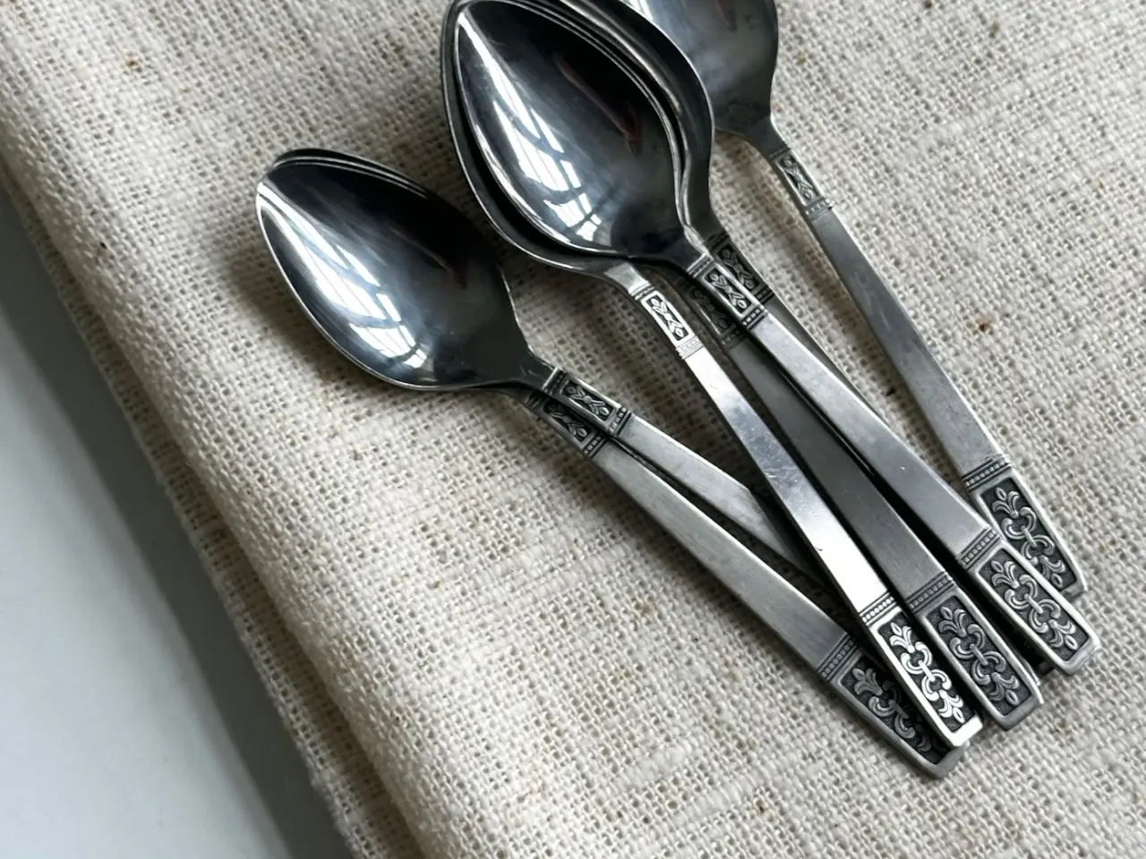 Billede 2 - Retro spiseskeer, rustfrit stål, 8 stk samlet
