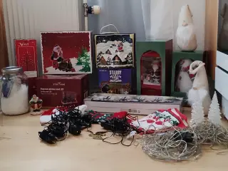 Julepakke sælges samlet