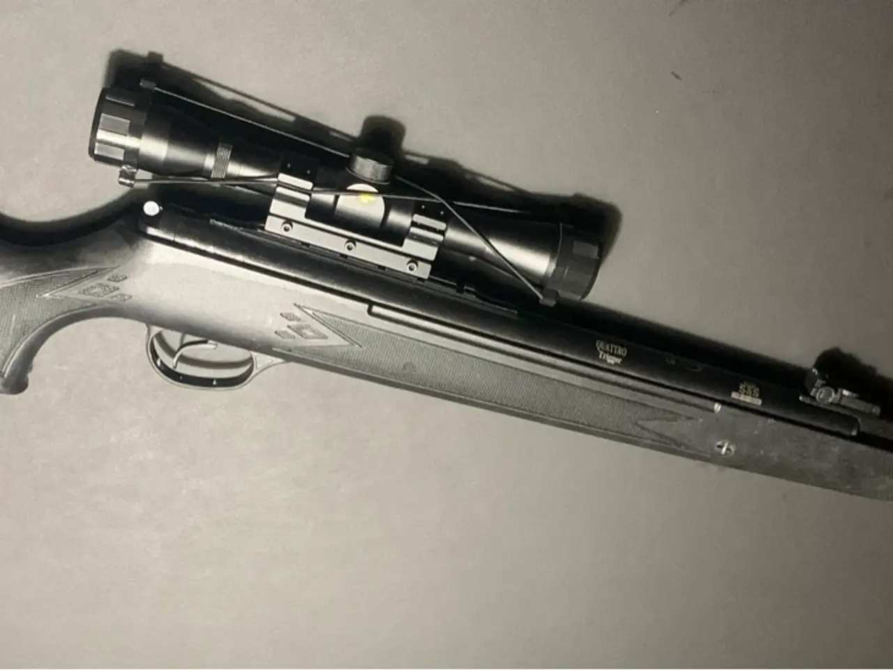 Billede 2 - Hatsan Mod 125 Combo luftgevær 4,5 mm med kikkert