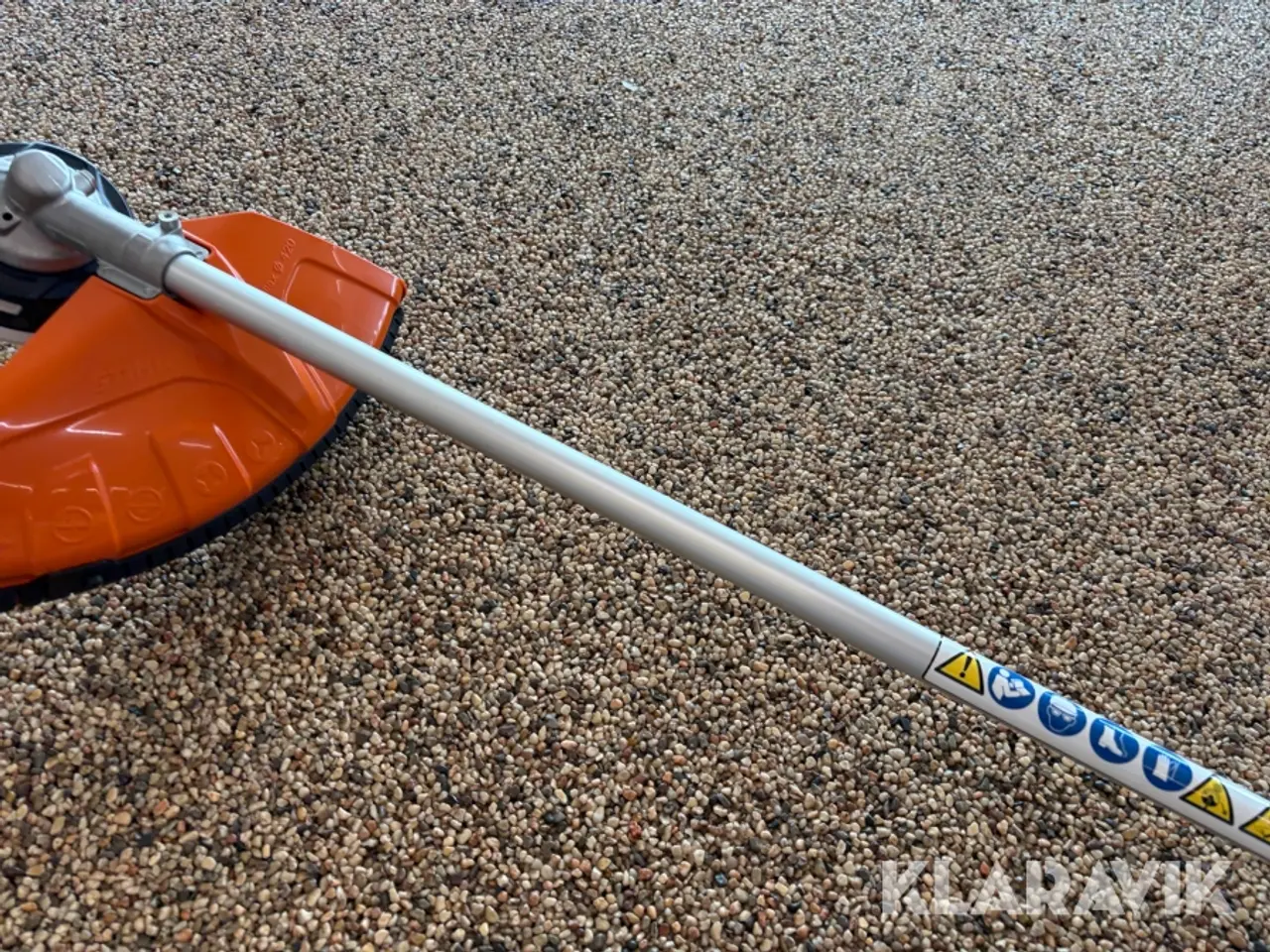 Billede 12 - Buskrydder Stihl FSA 135
