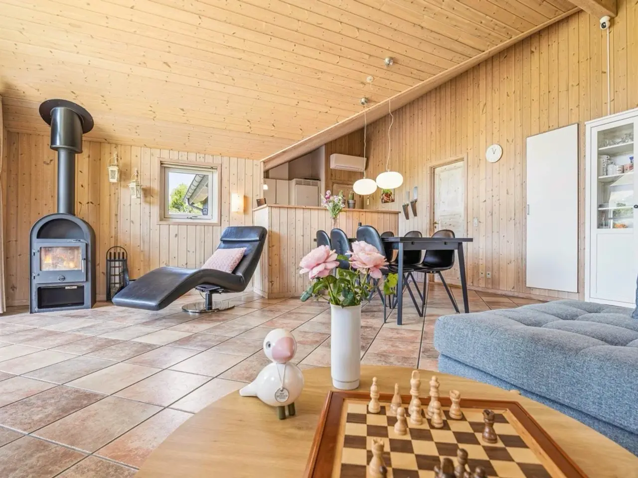 Billede 2 - Sommerhus udlejes i uge 35