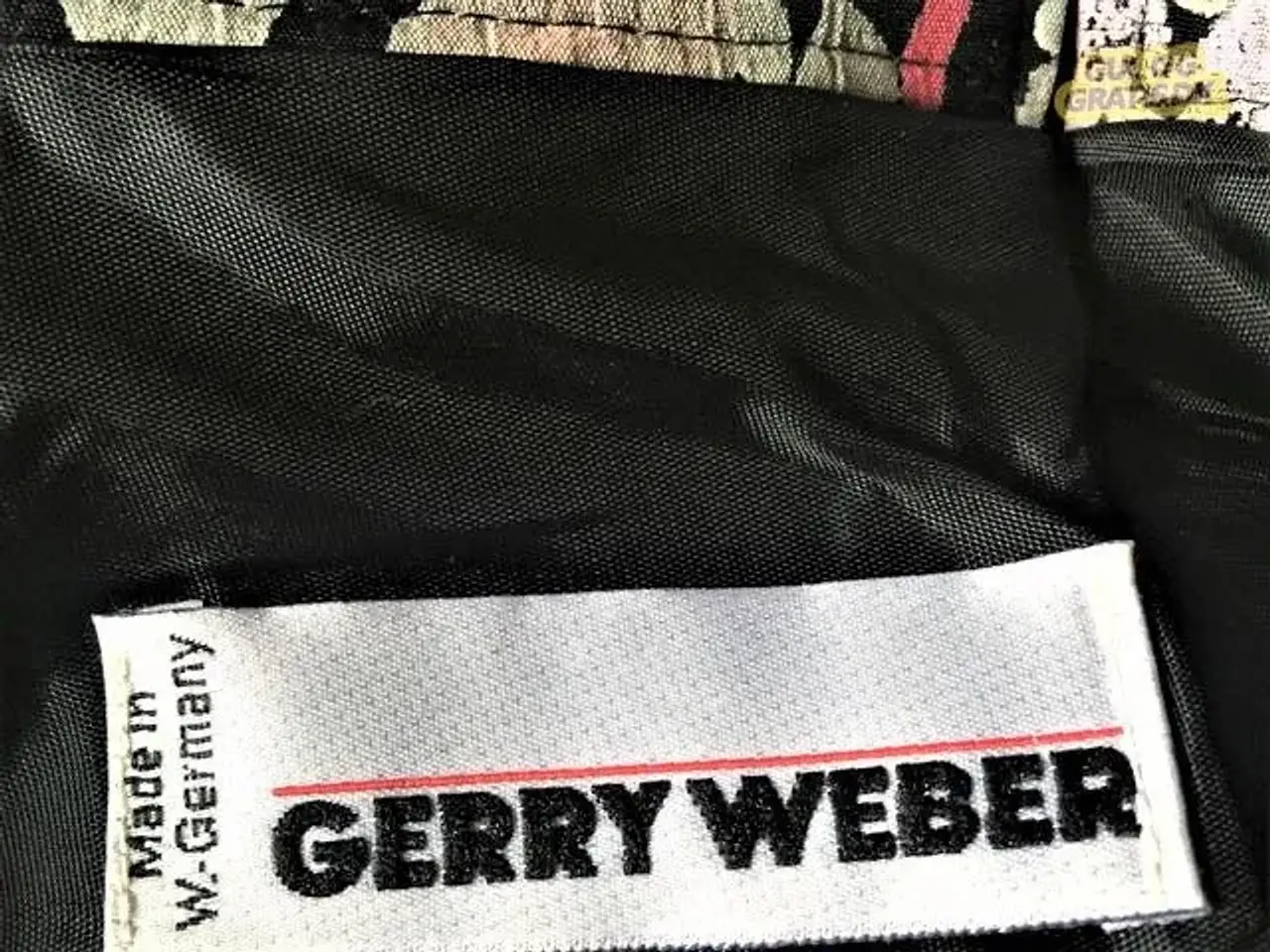 Billede 4 - NEDSAT: Gerry Weber Flora plisse nederdel