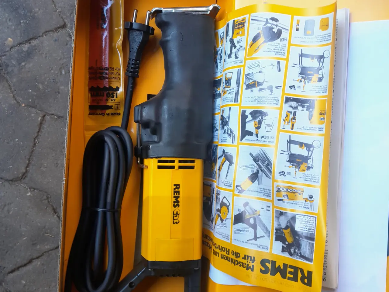 Billede 2 - REMS bajonetsav 7500W 220 v