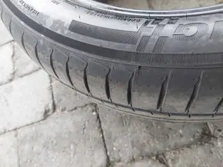 Sommerdæk, 225/50R18