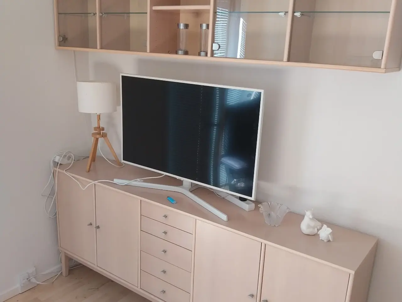 Billede 1 - Skænk