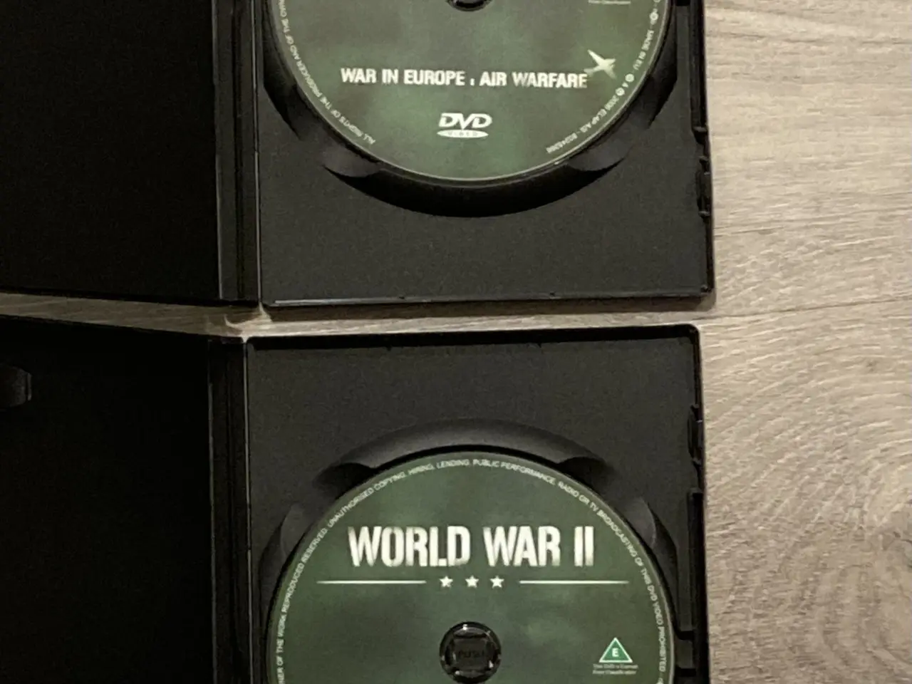 Billede 4 - 2 DVD’er: World War II