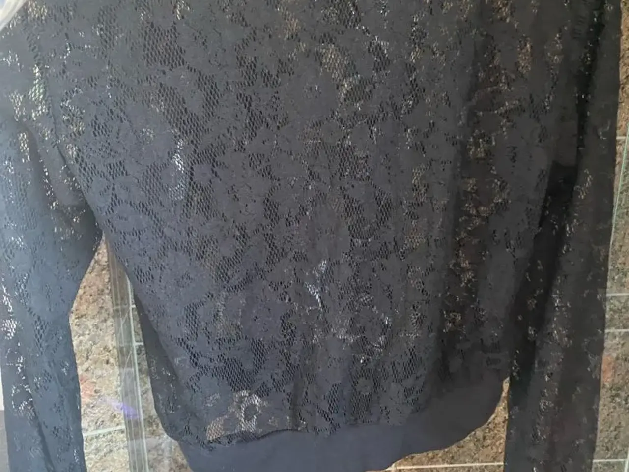 Billede 4 - Smuk bluse str 38