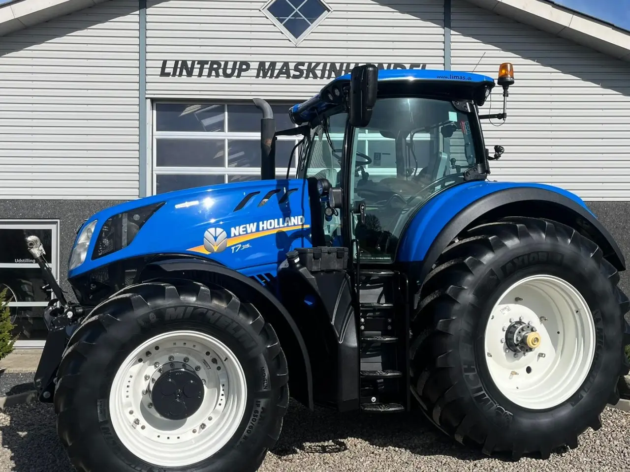 Billede 1 - New Holland T7.315 Med frontlift