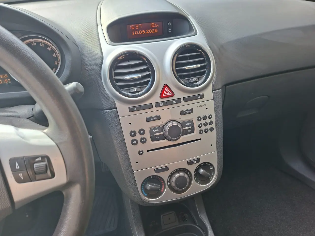 Billede 9 - Opel Corsa 1,0 12V Enjoy