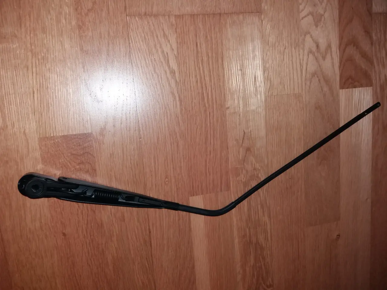 Billede 4 - Viskerarm bag Toyota Corolla AE 81 / AE 82 / CE 80