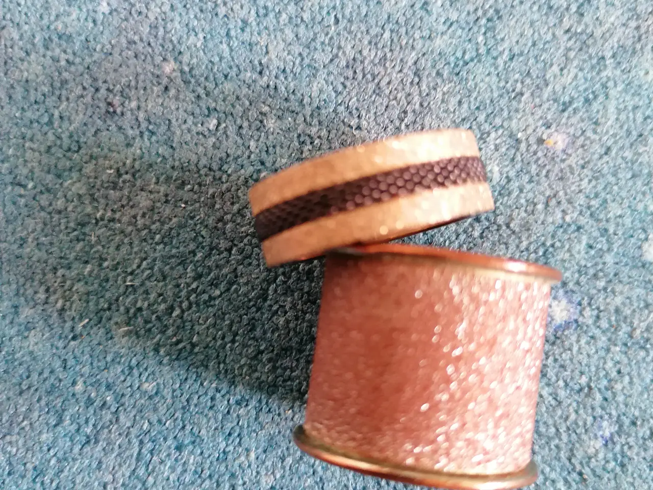 Billede 5 - To Smukke Glitter Ringe