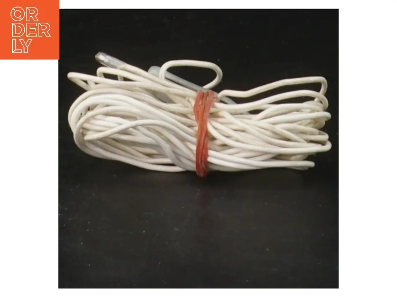 Billede 3 - Lang hvid ledning med stik