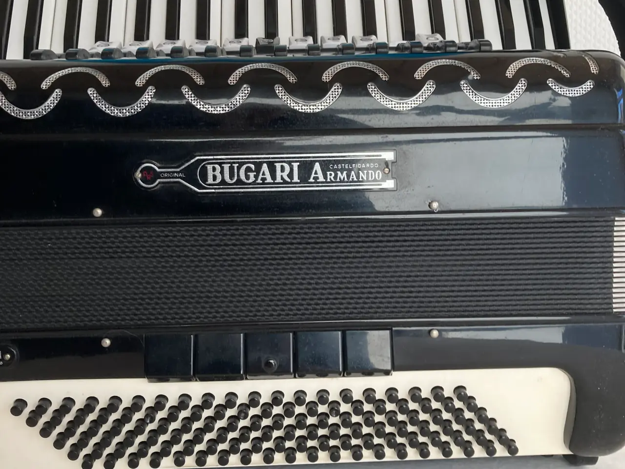 Billede 6 - Fin Italiensk Harmonika Bugari