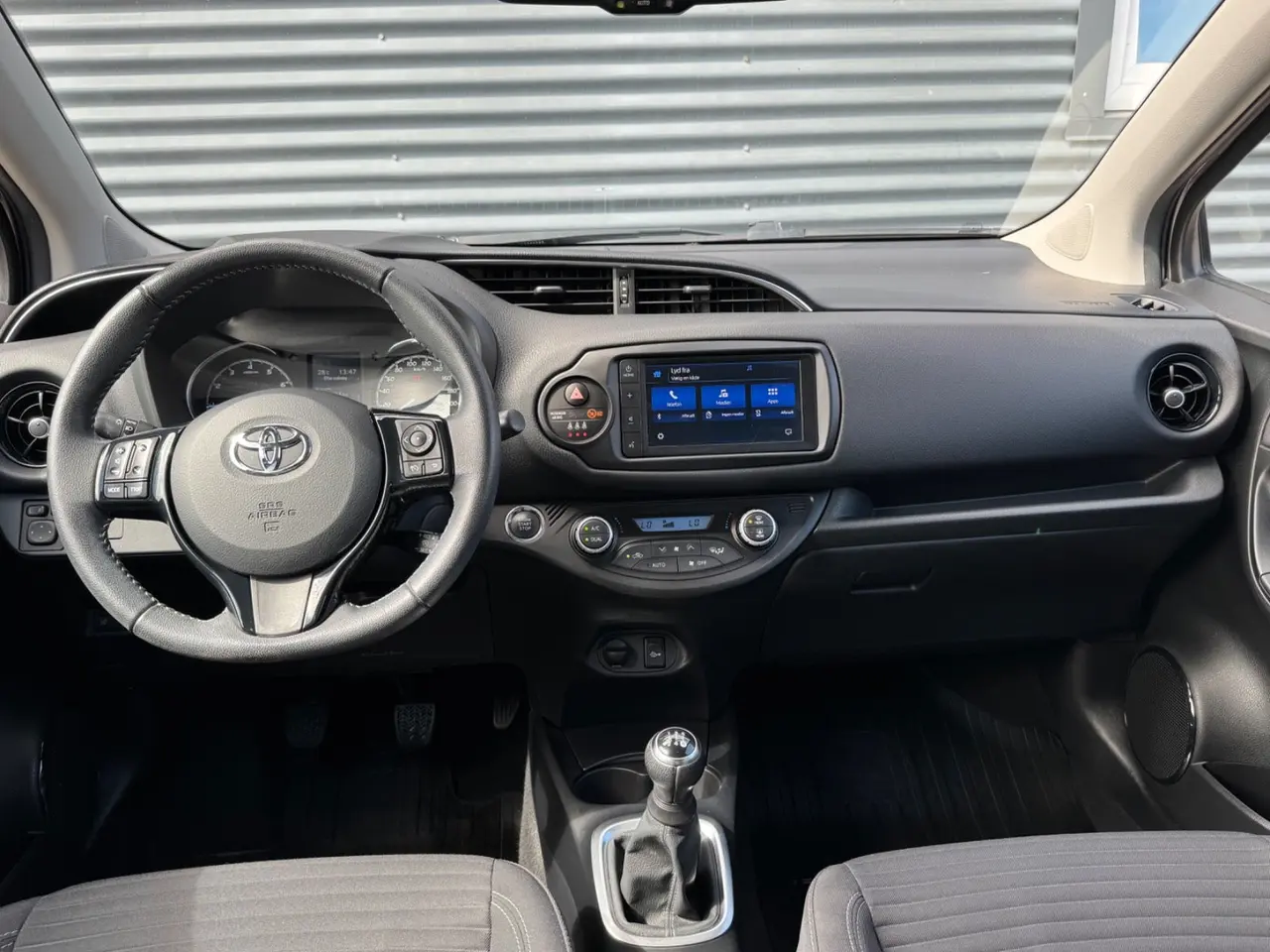 Billede 7 - Toyota Yaris 1,0 VVT-i T2 Limited