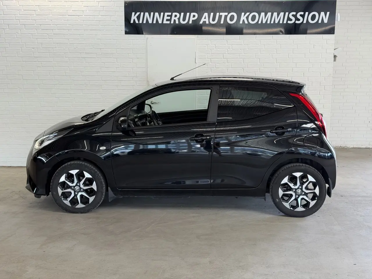 Billede 2 - Toyota Aygo 1,0 VVT-I X-Press 72HK 5d