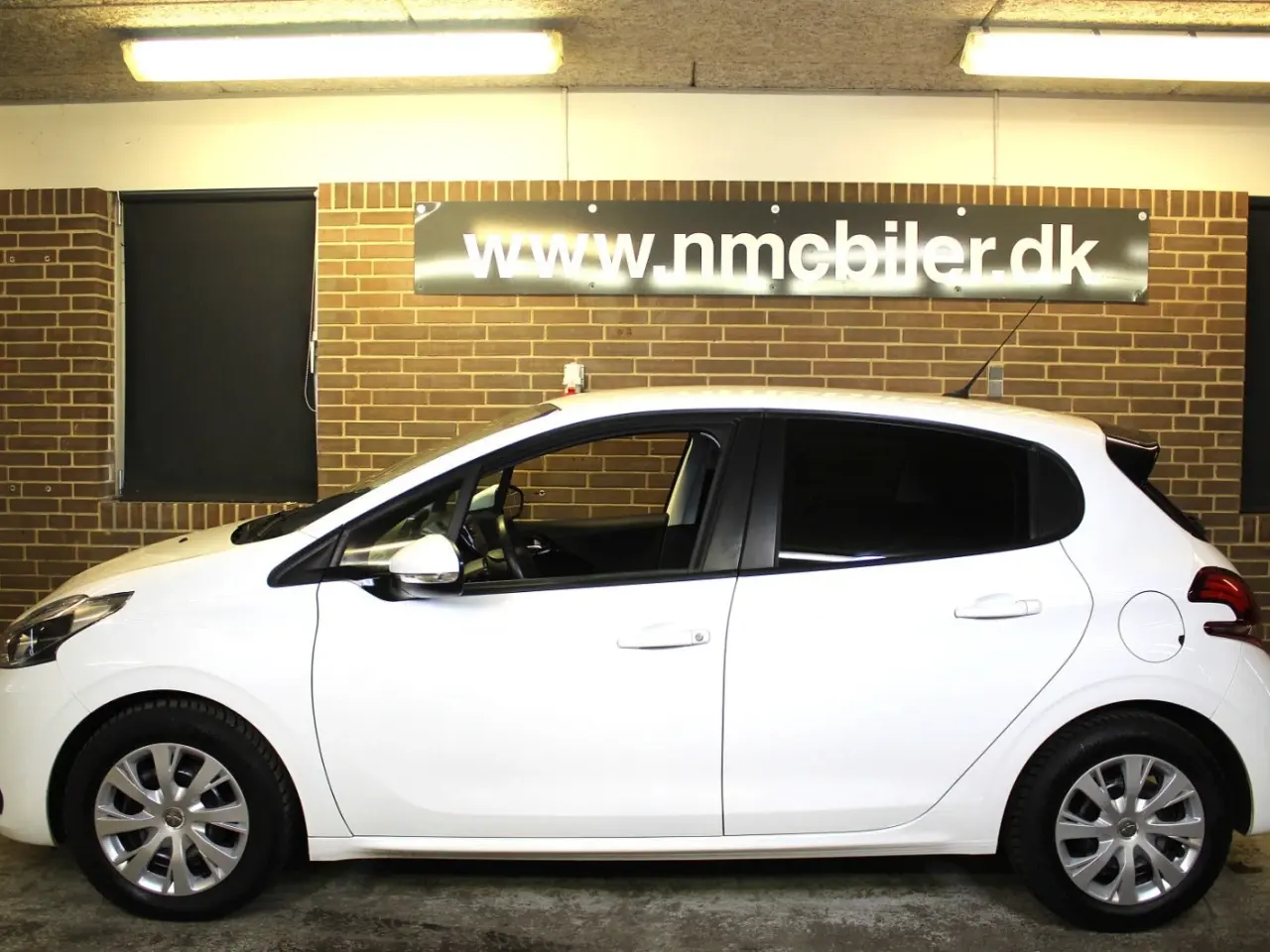 Billede 1 - Peugeot 208 1,2 VTi 82 Strike