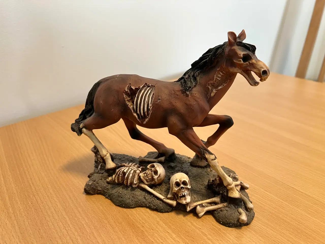 Billede 1 - Gotisk hestefigur af Märka Gallery 1997