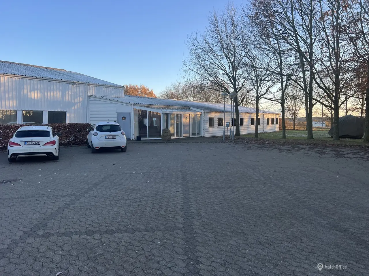 Billede 2 - Lager og produktionsejendom udlejes