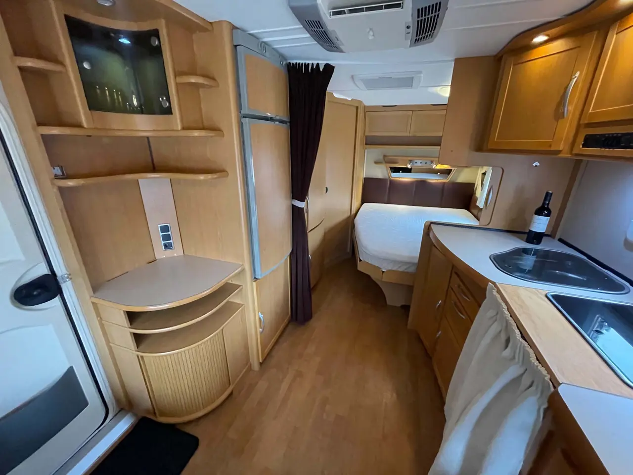 Billede 11 - 2008 - Kabe Royal 560 XL/KS