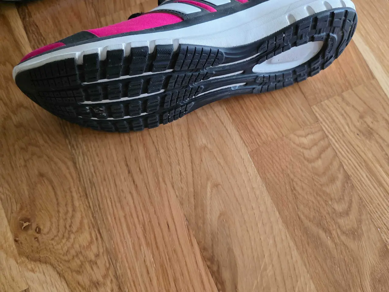 Billede 2 - Adidas Running med Adiprene+ sål str. 37,5