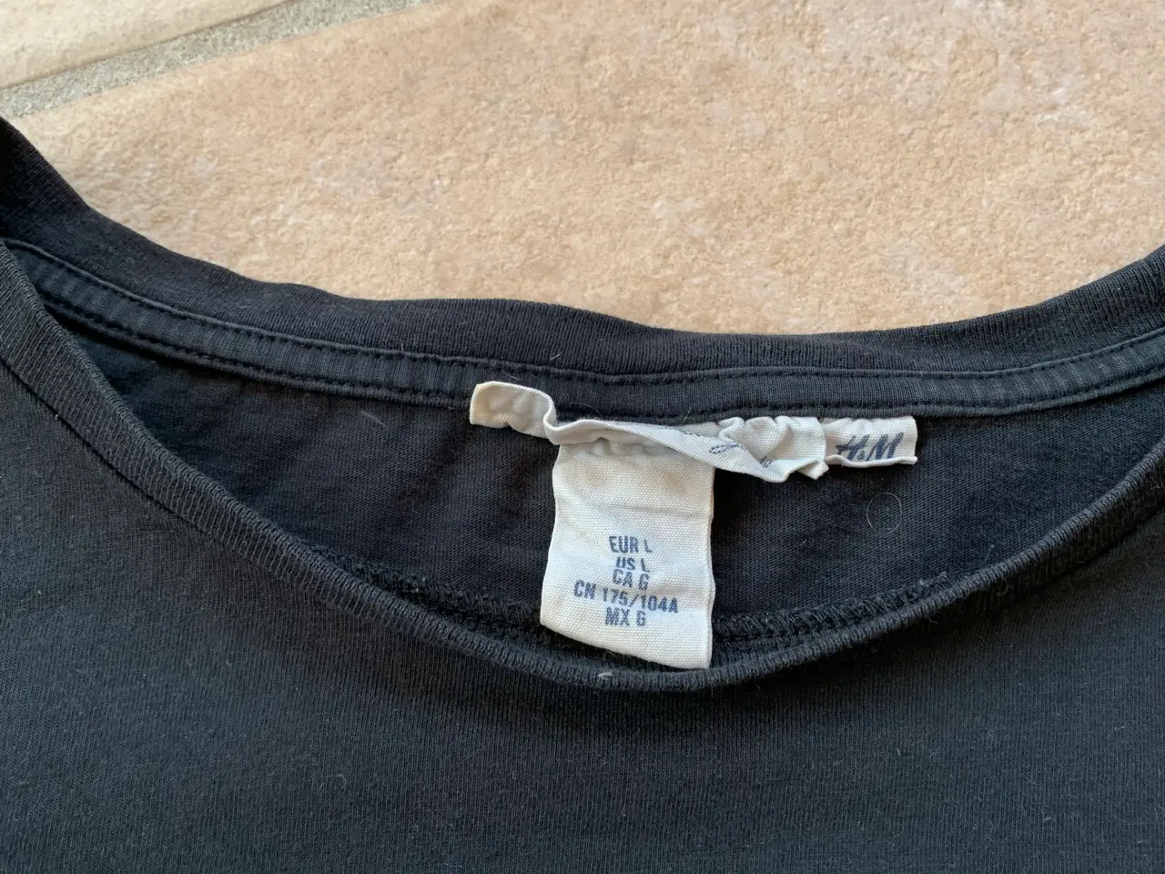 Billede 3 - H&M T-shirt str.L