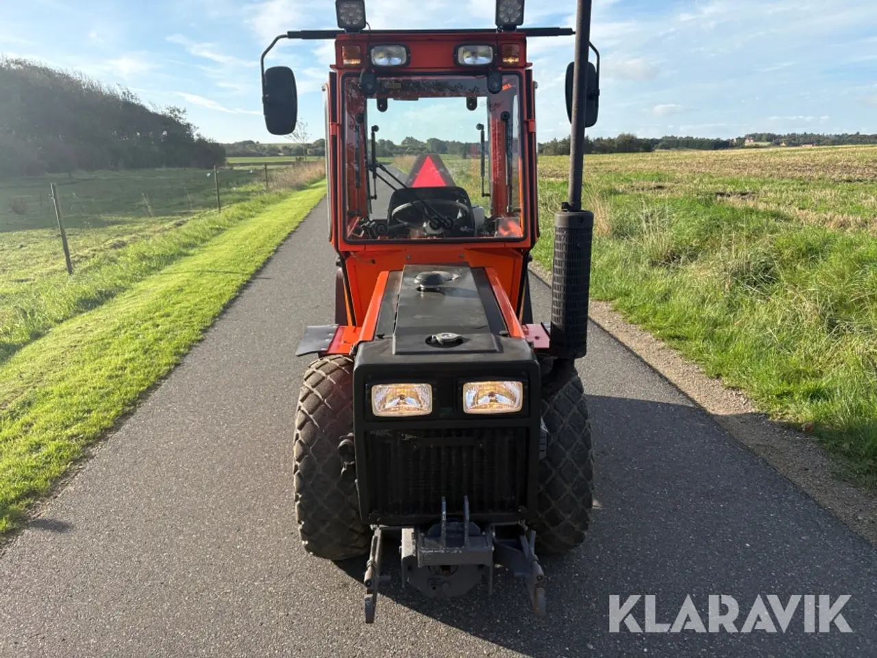 Billede 6 - Minitraktor Holder C30 med redskabspakke