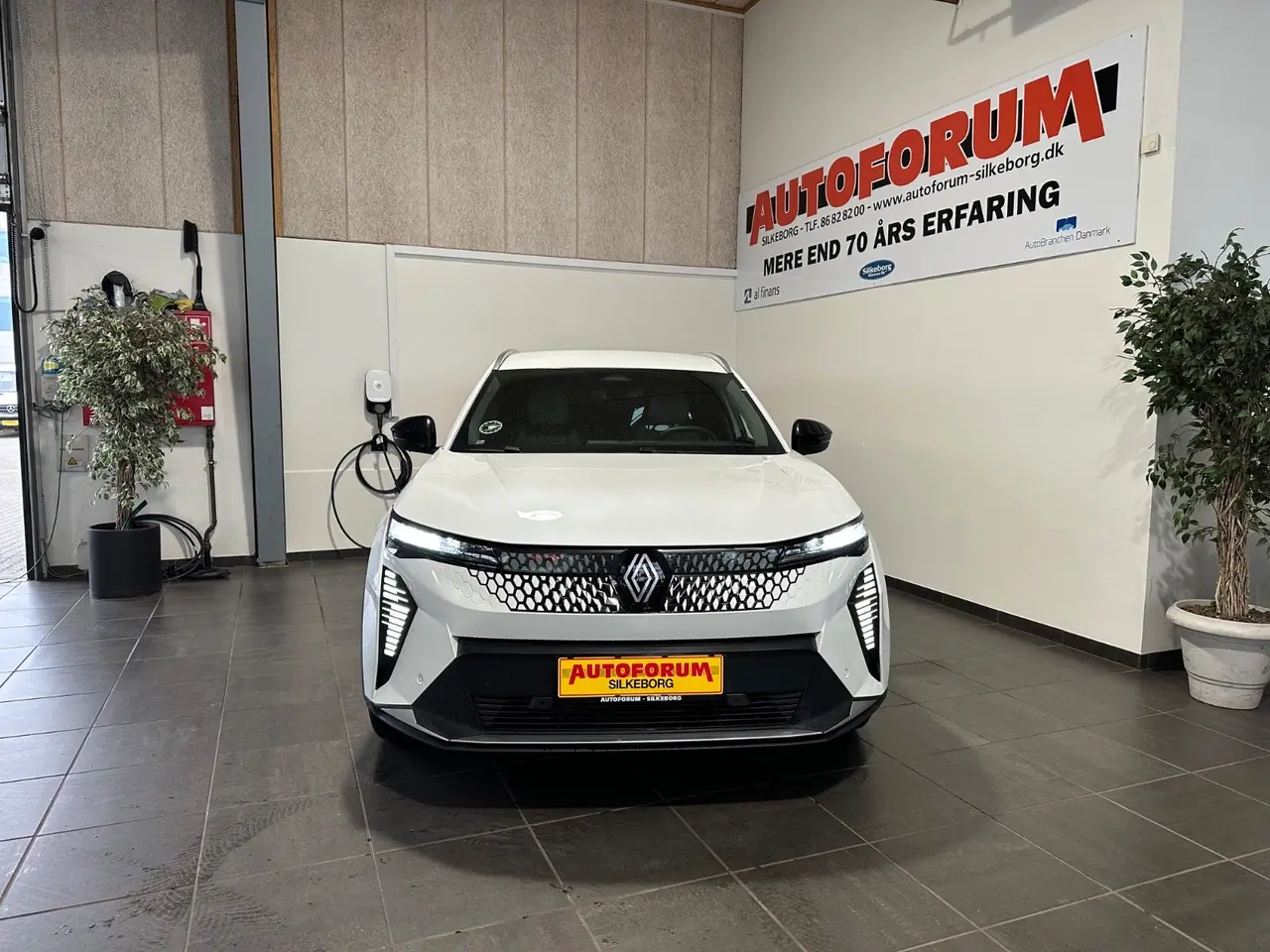 Billede 2 - Renault Scenic E-Tech 87 Techno Van