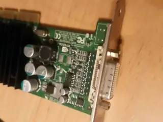 Nvidia fx5200